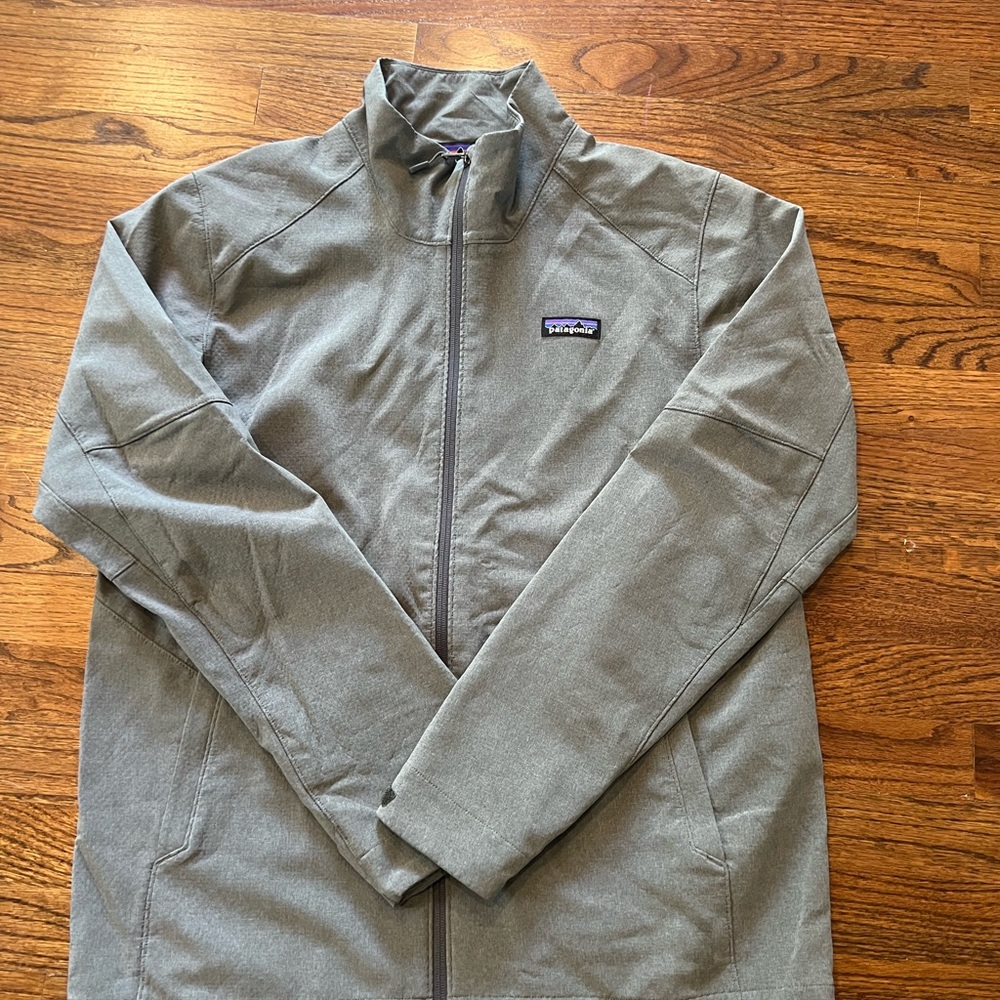 Patagonia Mens Medium Lightweight Jacket